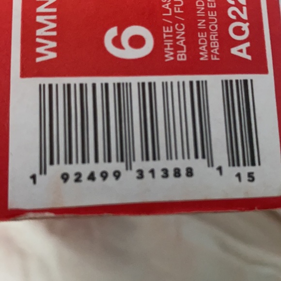 Brand new women’s nike air max oketo - Picture 2 of 3